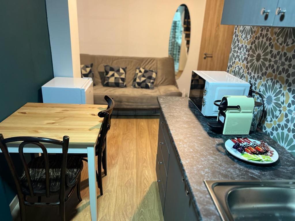 Tempo City Apartman Βουδαπέστη Εξωτερικό φωτογραφία